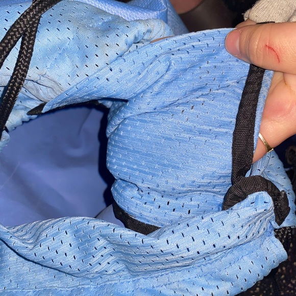 Nike drawstring athletic bag - Picture 2 of 5